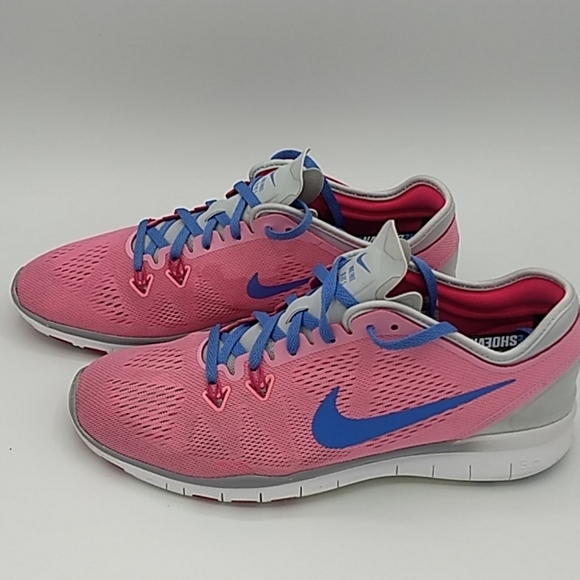 Nike Shoes - Nike Free 5.0 TR FIT